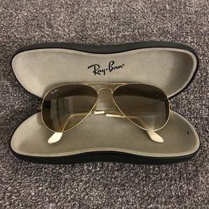 Gold Ray Ban aviators with hard case